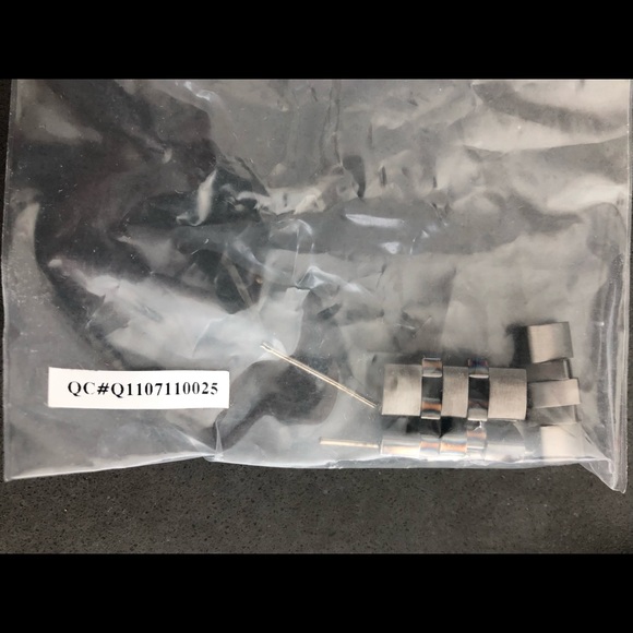 Men’s Michael Kors Watch - Picture 6 of 6